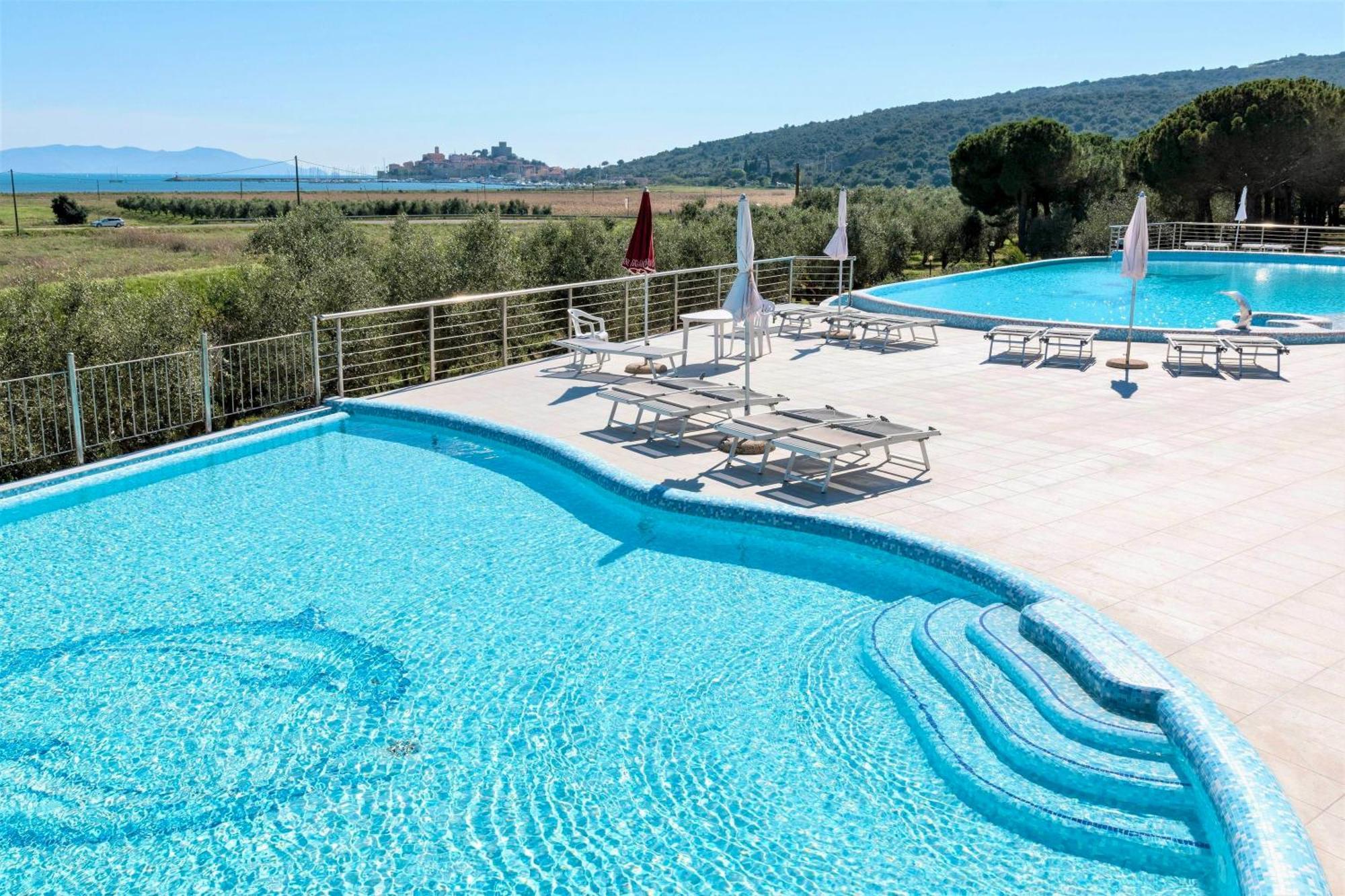 Isa - Residence With Pool And Private Beach In Talamone Just 500 Mt From The Beach Extérieur photo